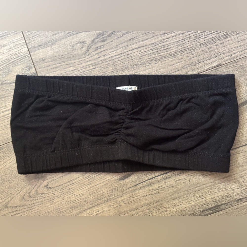FOREVER 21 | I LOVE H81 Black Ruched Bandeau/Tube Top S